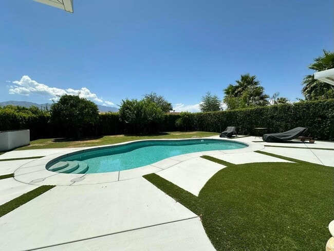 30925 Avenida Juarez in Cathedral City, CA - Building Photo - Building Photo