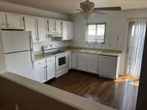 725 Alexander Rd, Unit D in Colorado Springs, CO - Building Photo - Building Photo