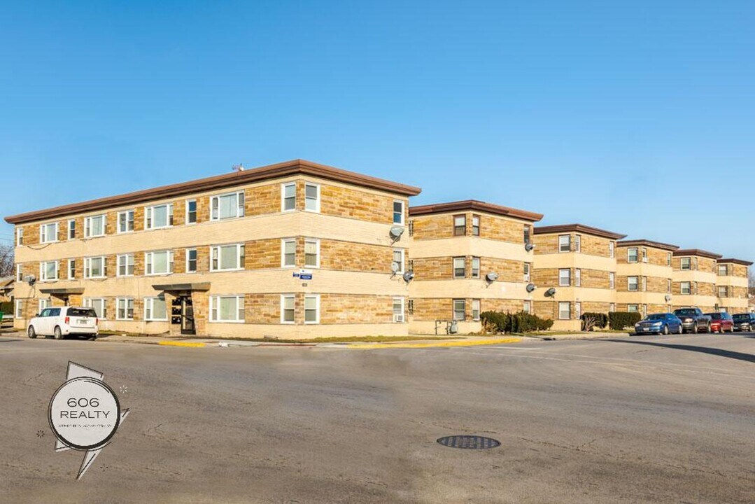 3443 S Central Ave in Cicero, IL - Building Photo