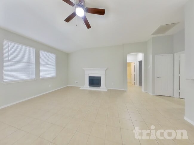 3413 Fashion St in Little Elm, TX - Building Photo - Building Photo