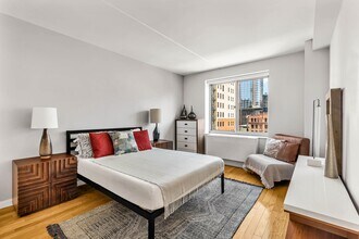 555 W 23 St in New York, NY - Building Photo - Building Photo