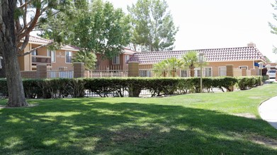 Newporter Apartments in Victorville, CA - Building Photo - Building Photo