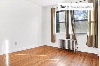 Private bedroom in 4 bed/2 bath Home in Boston, MA - Building Photo - Building Photo