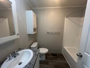 22 E Arizona in Belleville, MI - Building Photo - Building Photo