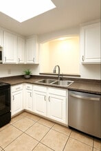 411 Banana in South Daytona, FL - Building Photo - Building Photo