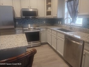 220 Chandler St in Cape Canaveral, FL - Building Photo - Building Photo