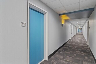 1208 E Kennedy Blvd, Unit 1022 in Tampa, FL - Building Photo - Building Photo
