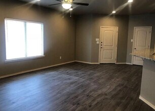 1203 Preston Trails in Wolfforth, TX - Building Photo - Building Photo