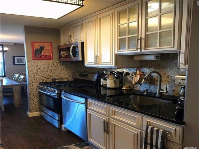 209-33 26th Ave-Unit -2H in Queens, NY - Building Photo - Building Photo