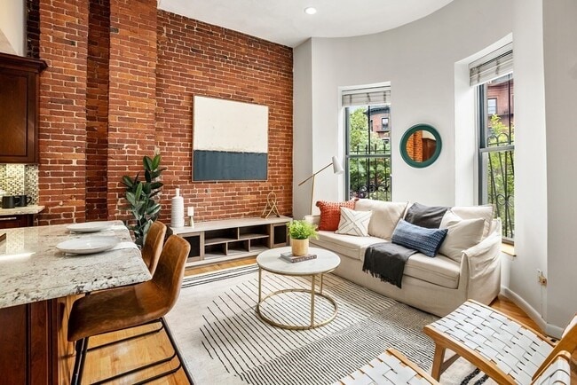 529 Columbus Ave in Boston, MA - Building Photo - Building Photo