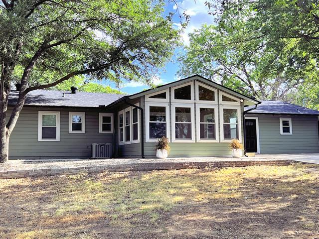 617 Dunaway Ln in Azle, TX - Building Photo - Building Photo