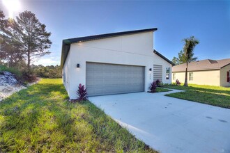 173 Violet Ct in Poinciana, FL - Building Photo - Building Photo