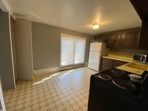 200 Central Ave in Chicora, PA - Building Photo - Building Photo