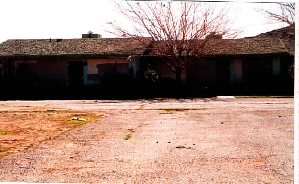 20345 Thunderbird Rd in Apple Valley, CA - Foto de edificio - Building Photo