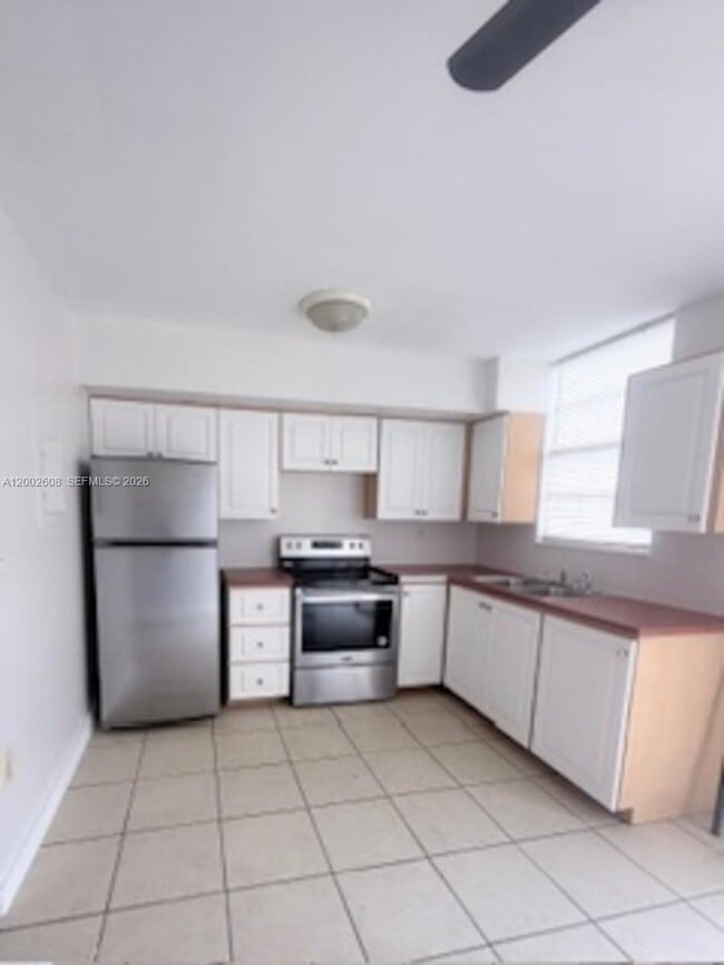 property at 5966 SW 68th St