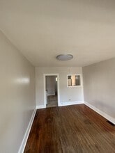 25 Vipond Rd in Timmins, ON - Building Photo - Building Photo