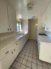 2290 Camilar Dr in Camarillo, CA - Building Photo - Building Photo