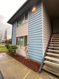 5918 158th Avenue Ct E, Unit A in Sumner, WA - Building Photo - Building Photo