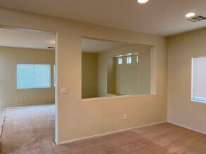 5832 Running Horse Dr in North Las Vegas, NV - Building Photo - Building Photo