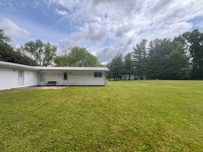 157 N Bobber Ln in Warsaw, IN - Building Photo - Building Photo