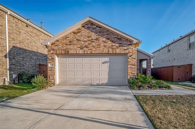 property at 21223 Hbr Shr Dr