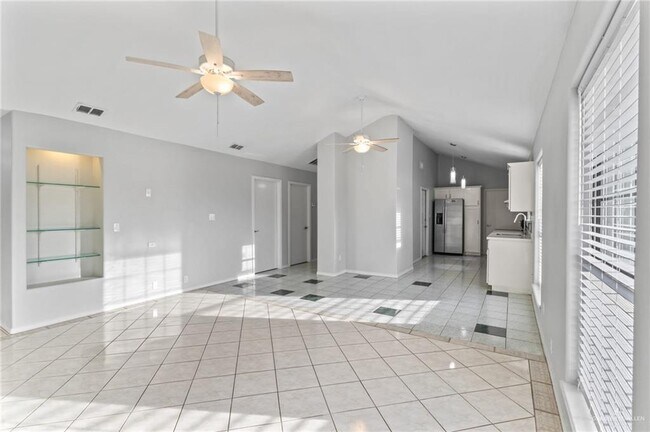 20 E Nyssa Ave in McAllen, TX - Building Photo - Building Photo