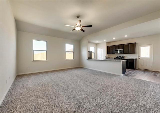 199 Drifter Dr in Newark, TX - Foto de edificio - Building Photo