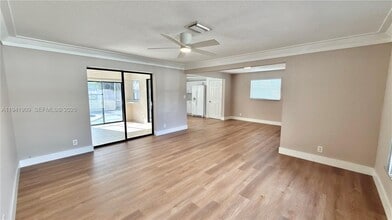 6586 NW 4th St in Margate, FL - Foto de edificio - Building Photo