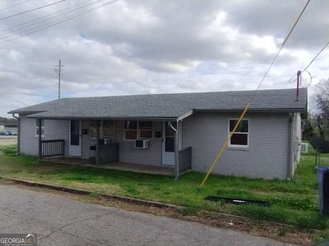 1112 Carroll St in Macon, GA - Building Photo