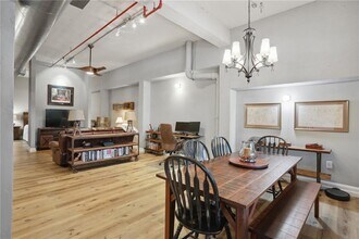 1610 Liberty Ln in Roswell, GA - Building Photo - Building Photo