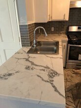 11244 Morrison Ave, Unit Apt 3- 2nd floor in Valley Village, CA - Building Photo - Building Photo