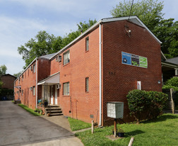 995 Greenwood Ave Apartments