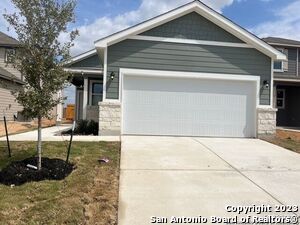 4211 Danforth St in Canyon Lake, TX - Building Photo