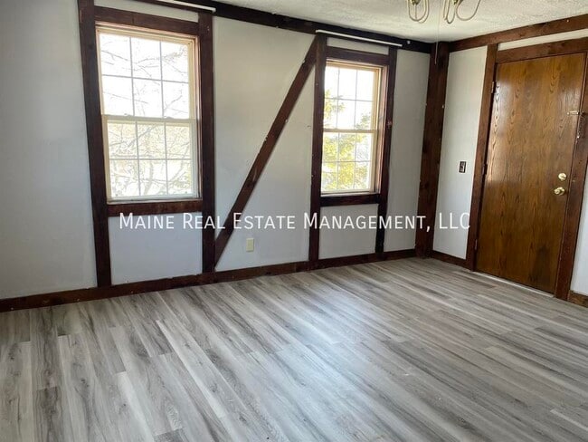 236 York St in Bangor, ME - Building Photo - Building Photo