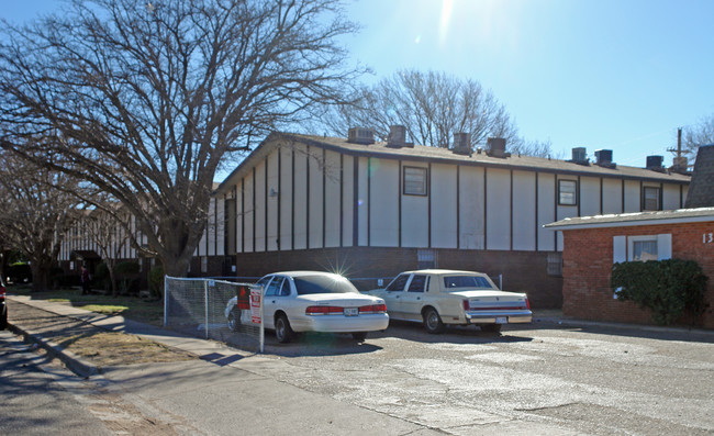 1325-1337 65th Dr in Lubbock, TX - Building Photo - Building Photo