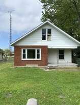 107 N Lincoln St in Royalton, IL - Building Photo
