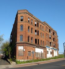 608-624 Main St in New Britain, CT - Building Photo - Building Photo