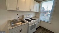 2094 Carver St photo'