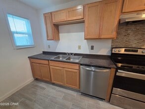 6332 Omoko St in Panama City, FL - Building Photo - Building Photo