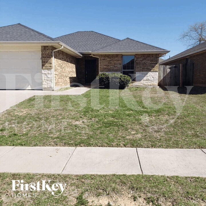 3445 Cayman Dr in Fort Worth, TX - Building Photo