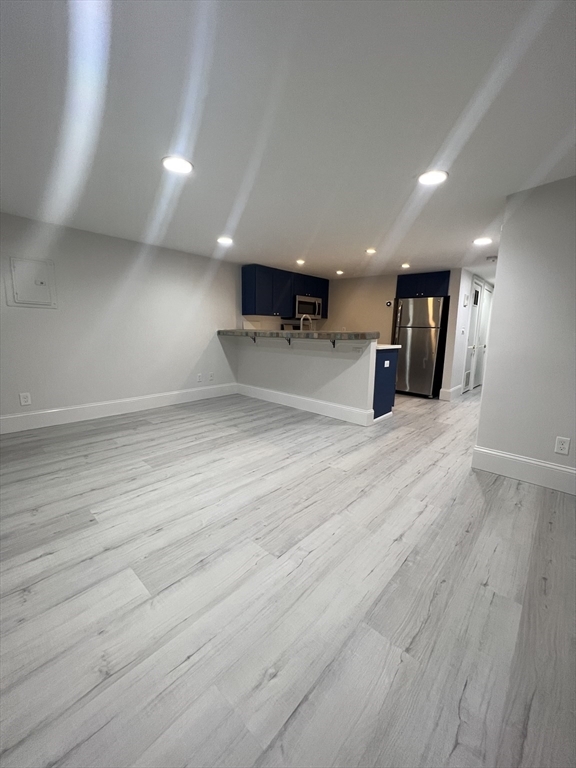 571 E Broadway, Unit 1 in Boston, MA - Building Photo - Building Photo