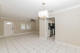 9842 Spanish Isles Dr in Boca Raton, FL - Building Photo - Building Photo