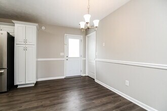 1403 Huddersfield Dr in Smyrna, TN - Building Photo - Building Photo