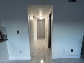 4030 E Carey Ave in Las Vegas, NV - Building Photo - Building Photo