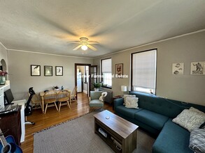 119 College Ave, Unit 32 in Somerville, MA - Building Photo - Building Photo