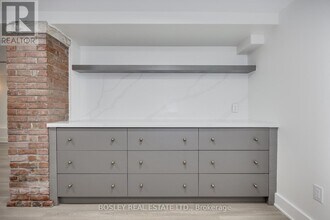 334 Gladstone Ave in Toronto, ON - Building Photo - Building Photo