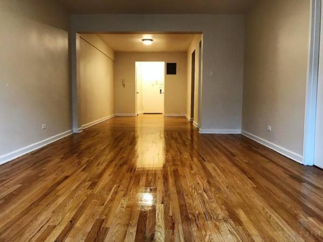 530 Beacon St, Unit 1 in Boston, MA - Building Photo - Building Photo