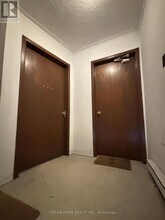 400 Parliament St in Toronto, ON - Building Photo - Building Photo