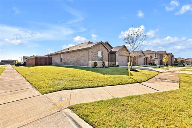 1450 Saddlehorn Dr in Denton, TX - Building Photo - Building Photo