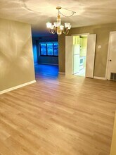 2130 Massachusetts Ave, Unit 7A in Cambridge, MA - Building Photo - Building Photo